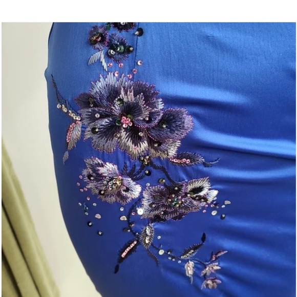 Elegant Blue embellished Dress - Picture 5 of 5